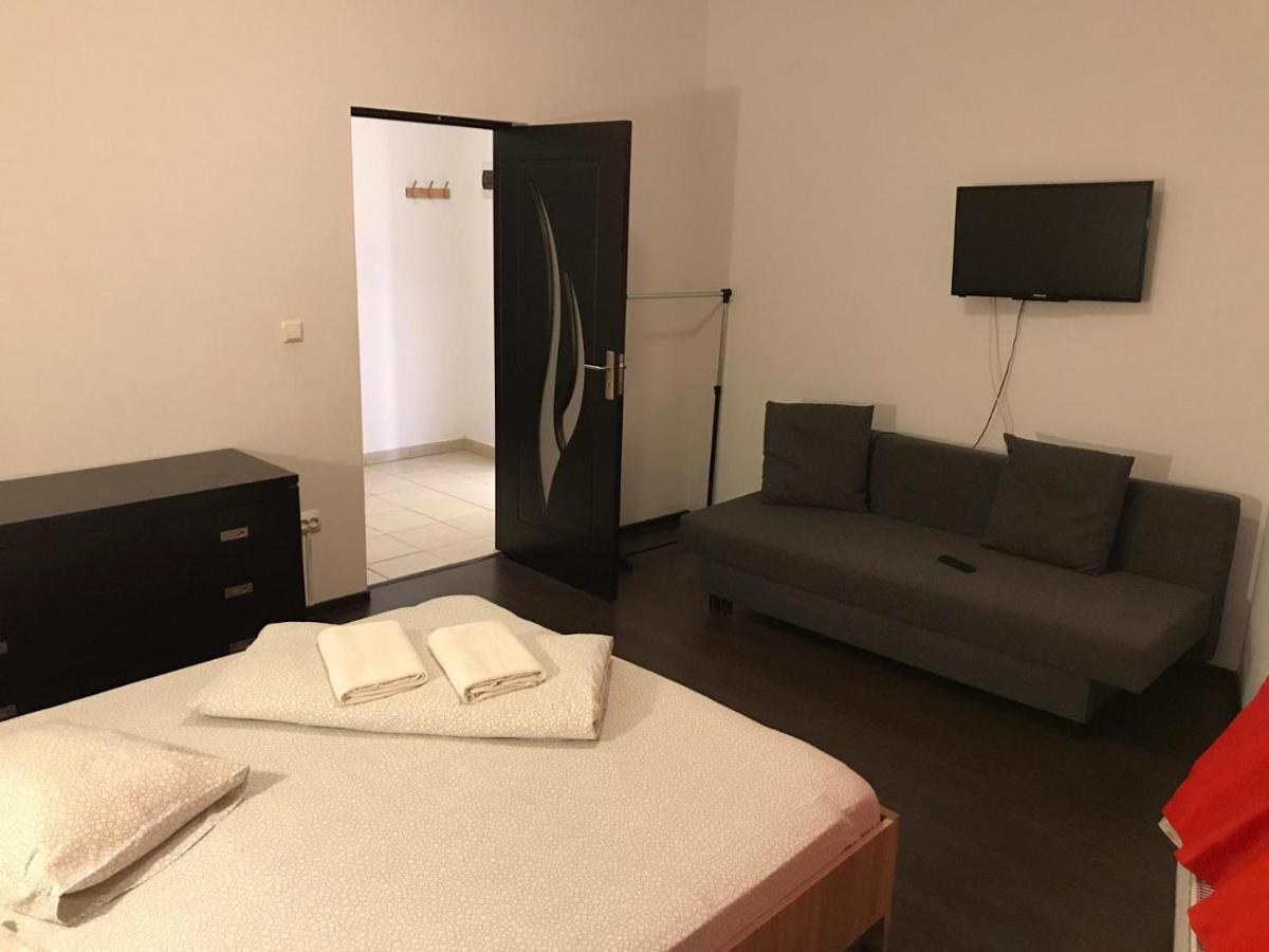 Limon Studios Braşov Exteriör bild